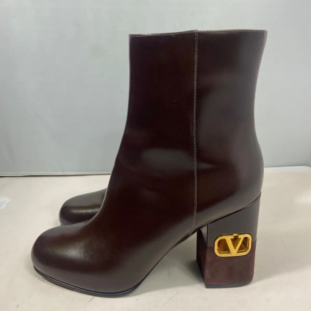 VALENTINO BOOTIES